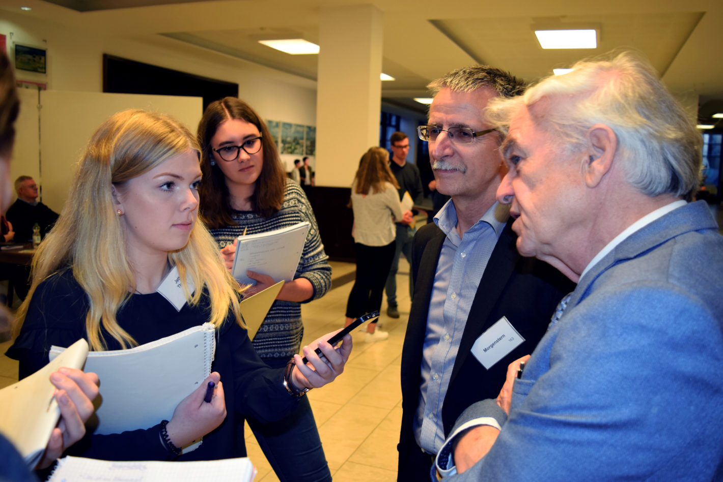 Rente Jugendlichen wichtig? DIA bei Young Leaders