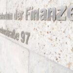 Das aktuelle Bild hat keinen Alternativtext. Der Dateiname ist: Ministerium-der-Finanzen_01.jpg